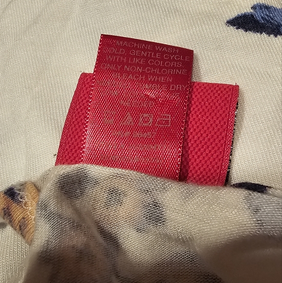 Floral top - Picture 4 of 4